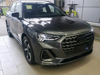 2026 Audi Q3 35 TFSI II (F3), серый, 3990000 рублей, вид 3