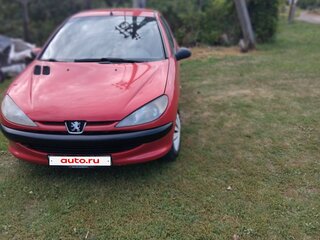 2001 Peugeot 206, красный, 200000 рублей, вид 2