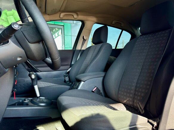2007 Renault Megane II Рестайлинг, серебристый, 429000 рублей - вид 10