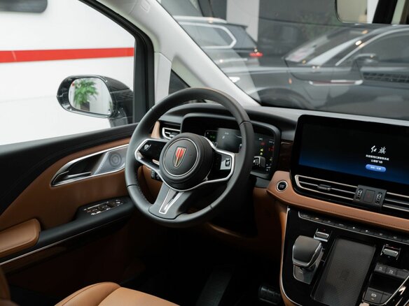 2025 Hongqi HQ9, чёрный, 8490000 рублей - вид 5
