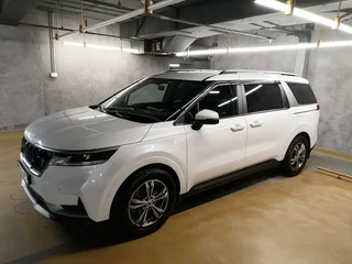 2021 Kia Carnival IV, белый, 3380000 рублей, вид 1
