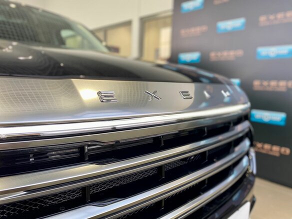 2025 Exeed VX I Рестайлинг, чёрный, 5190000 рублей - вид 3