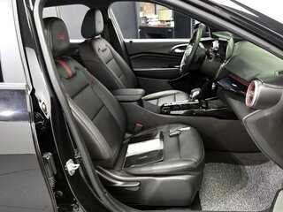 2024 Chevrolet Trax II, чёрный, 2250000 рублей, вид 2