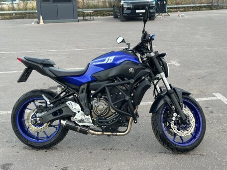 2017 Yamaha MT-07 (FZ-07), синий, 800000 рублей, вид 1