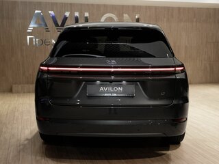 2026 Li Auto (Lixiang) L7 52.3 kWh I Рестайлинг, серый, 10590000 рублей, вид 4
