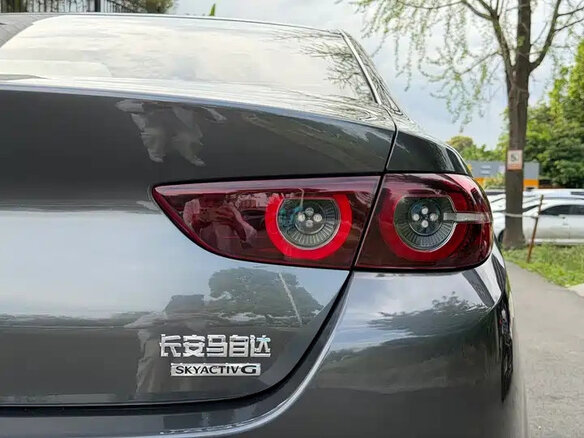 2022 Mazda 3 Axela IV (BP), серый, 1185000 рублей - вид 15