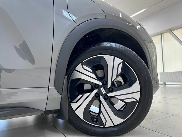 2024 Geely EX5, серый, 3400000 рублей - вид 11
