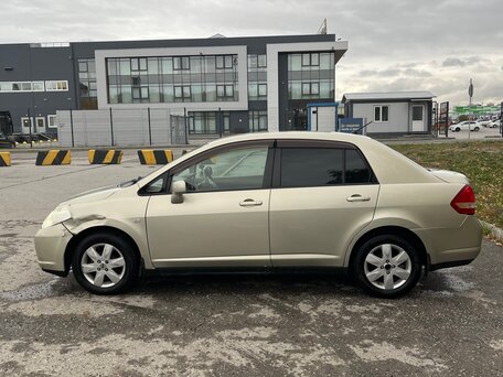 2006 Nissan Tiida Latio I, серый, 460000 рублей, вид 4