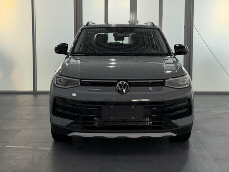 2026 Volkswagen Tharu XR, серый, 3800000 рублей, вид 2