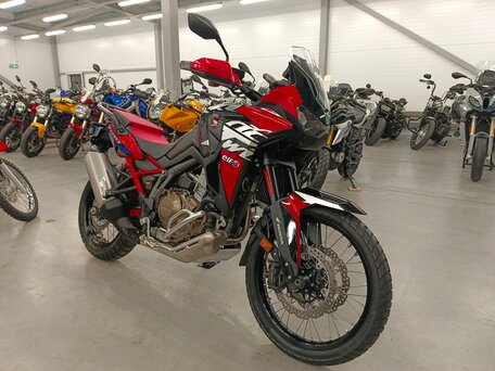 2023 Honda CRF 1100L Africa Twin, красный, 1490000 рублей, вид 1
