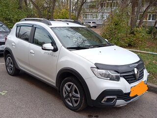 2019 Renault Sandero Stepway II Рестайлинг, белый, 1100000 рублей, вид 1