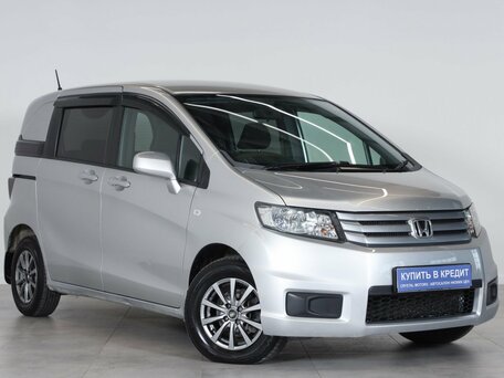 Honda Freed I