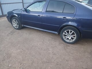 2001 Skoda Octavia I (A4) Рестайлинг, синий, 283333 рублей, вид 4