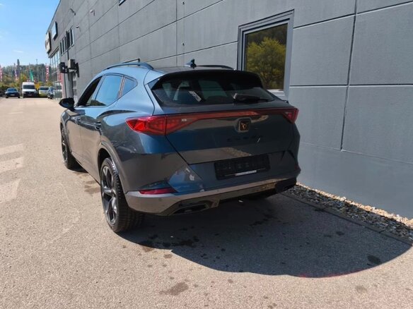 2023 Cupra Formentor I, серый, 2700000 рублей - вид 1