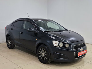 2013 Chevrolet Aveo II, чёрный, 590000 рублей, вид 3