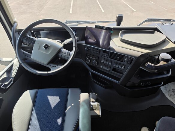 2026 Volvo FH, белый, 20000000 рублей - вид 17