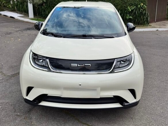 2023 BYD Dolphin 44.9 kWh I, белый, 1500000 рублей - вид 1