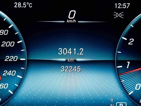 2022 Mercedes-Benz GLC Coupe 300 I (C253) Рестайлинг, белый - вид 23