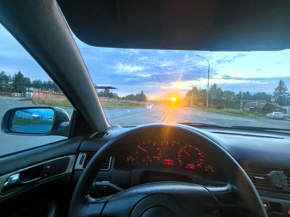1998 Audi A6 II (C5), белый, 300000 рублей - вид 11