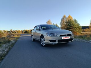 2011 Mitsubishi Lancer X Рестайлинг, бежевый, 530000 рублей, вид 2