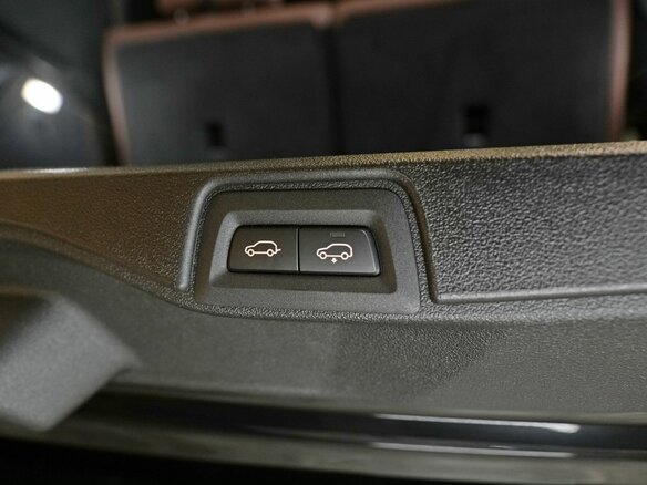 2023 BMW X7 40d I (G07) Рестайлинг, чёрный, 13800000 рублей - вид 24