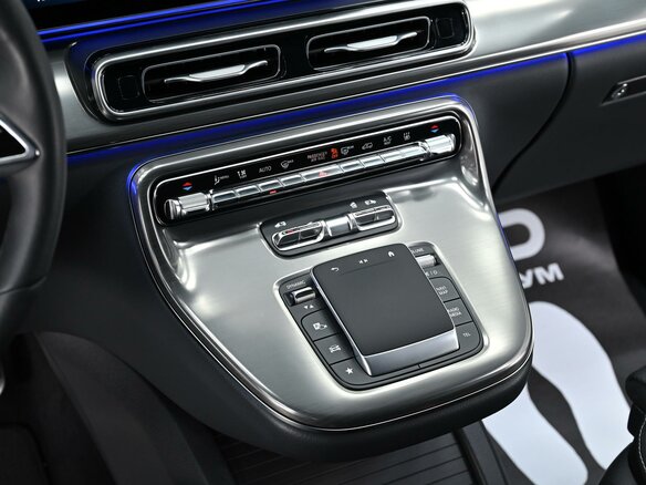 2025 Mercedes-Benz V-Класс Extra Long 300 d экстра длинный III (W447) Рестайлинг 2, чёрный, 13700000 рублей - вид 24