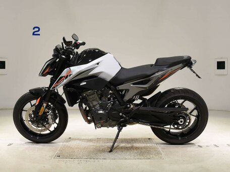 2023 KTM 790 Duke, серый, 847000 рублей, вид 1