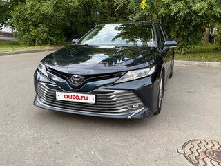 2019 Toyota Camry VIII (XV70), синий, 2700000 рублей, вид 2