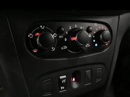 2019 Renault Sandero Stepway II Рестайлинг, чёрный, 1057000 рублей, вид 4