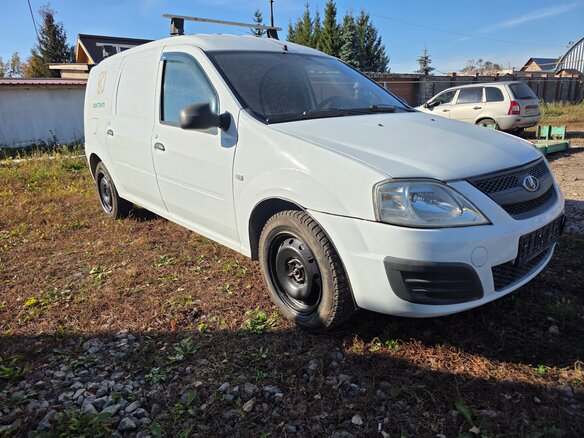 2015 Lada (ВАЗ) Largus I, белый, 330000 рублей - вид 4
