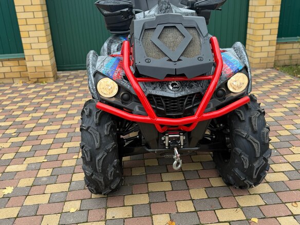 2016 BRP Can-Am Outlander 570, белый, 900000 рублей