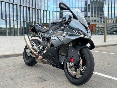 2025 BMW S 1000 RR, серый, 2100000 рублей, вид 2