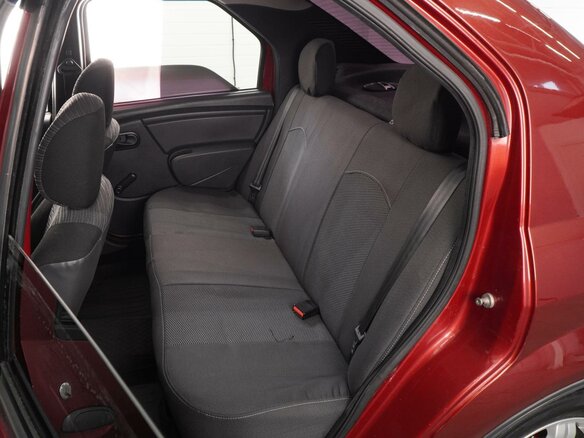2010 Renault Logan I Рестайлинг, красный, 499000 рублей - вид 8