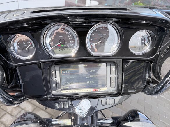2016 Harley-Davidson Ultra Limited, чёрный, 810000 рублей - вид 5