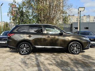 2016 Mitsubishi Outlander III Рестайлинг 2, коричневый, 1459000 рублей, вид 4