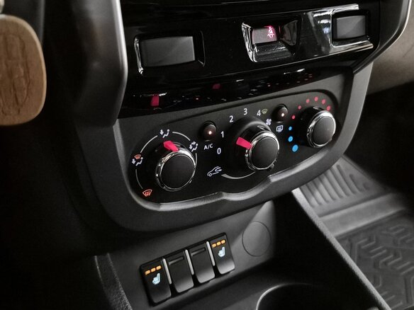 2021 Lada (ВАЗ) Largus Cross I Рестайлинг, белый, 1189000 рублей - вид 6
