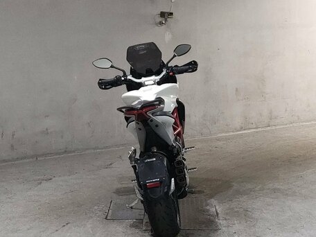 2016 MV Agusta Turismo Veloce 800, белый, 830000 рублей, вид 4