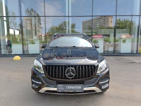 2017 Mercedes-Benz GLE 400 9G-Tronic I (W166), чёрный, 2939000 рублей, вид 2