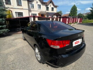 2011 Kia Cerato 6-speed II, чёрный, 500000 рублей, вид 4