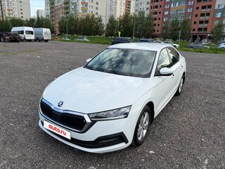 2020 Skoda Octavia IV (A8), белый, 2165000 рублей, вид 3