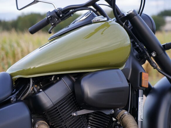 2022 Honda Shadow 750, чёрный, 799000 рублей - вид 8