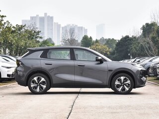 2026 Changan Qiyuan Q05 51.9 kWh II, серый, 2390000 рублей, вид 3