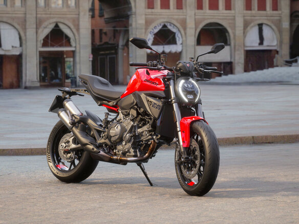 2026 Ducati Monster, красный, 1795000 рублей - вид 9