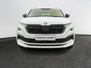 2023 Skoda Kodiaq I Рестайлинг, белый, 4250000 рублей, вид 2