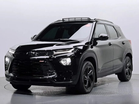 2022 Chevrolet TrailBlazer III, чёрный, 1930000 рублей, вид 1