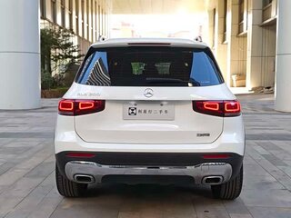 2022 Mercedes-Benz GLB 200 I (X247), белый, 2850000 рублей, вид 3