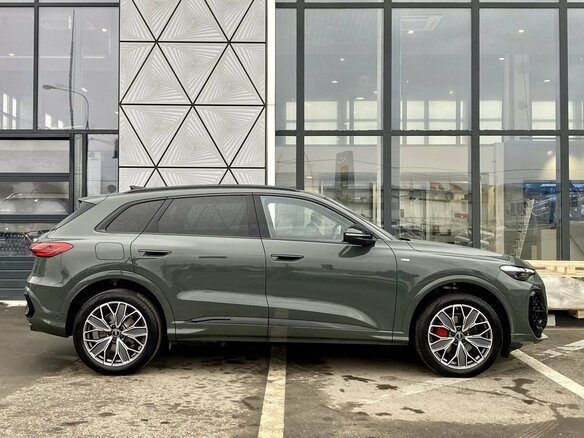 2026 Audi Q5 L III (GU), зелёный - вид 6