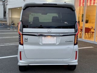 2022 Honda N-BOX II Рестайлинг, белый, 695000 рублей, вид 4
