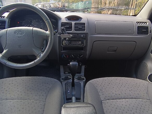 2004 Kia Rio I Рестайлинг, серебристый - вид 5