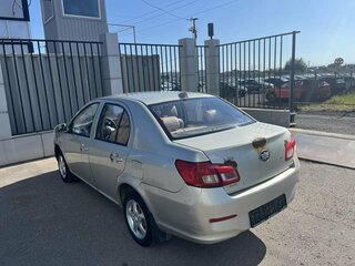 2013 FAW V5, золотистый, 123000 рублей, вид 4